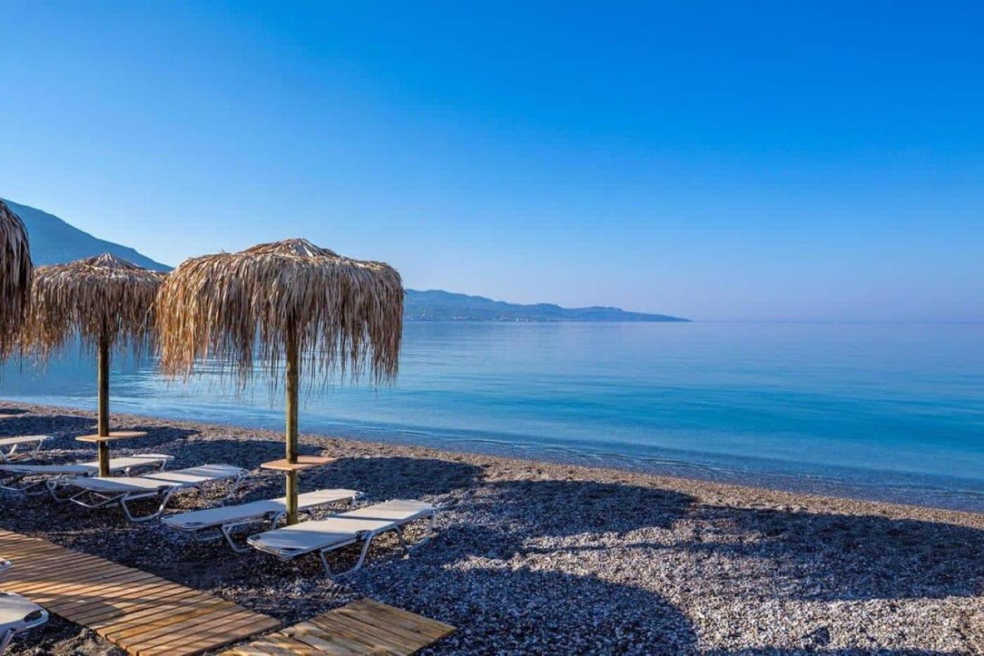 Kalamata'S Sunny Retreat Near The Historic Center Eksteriør billede